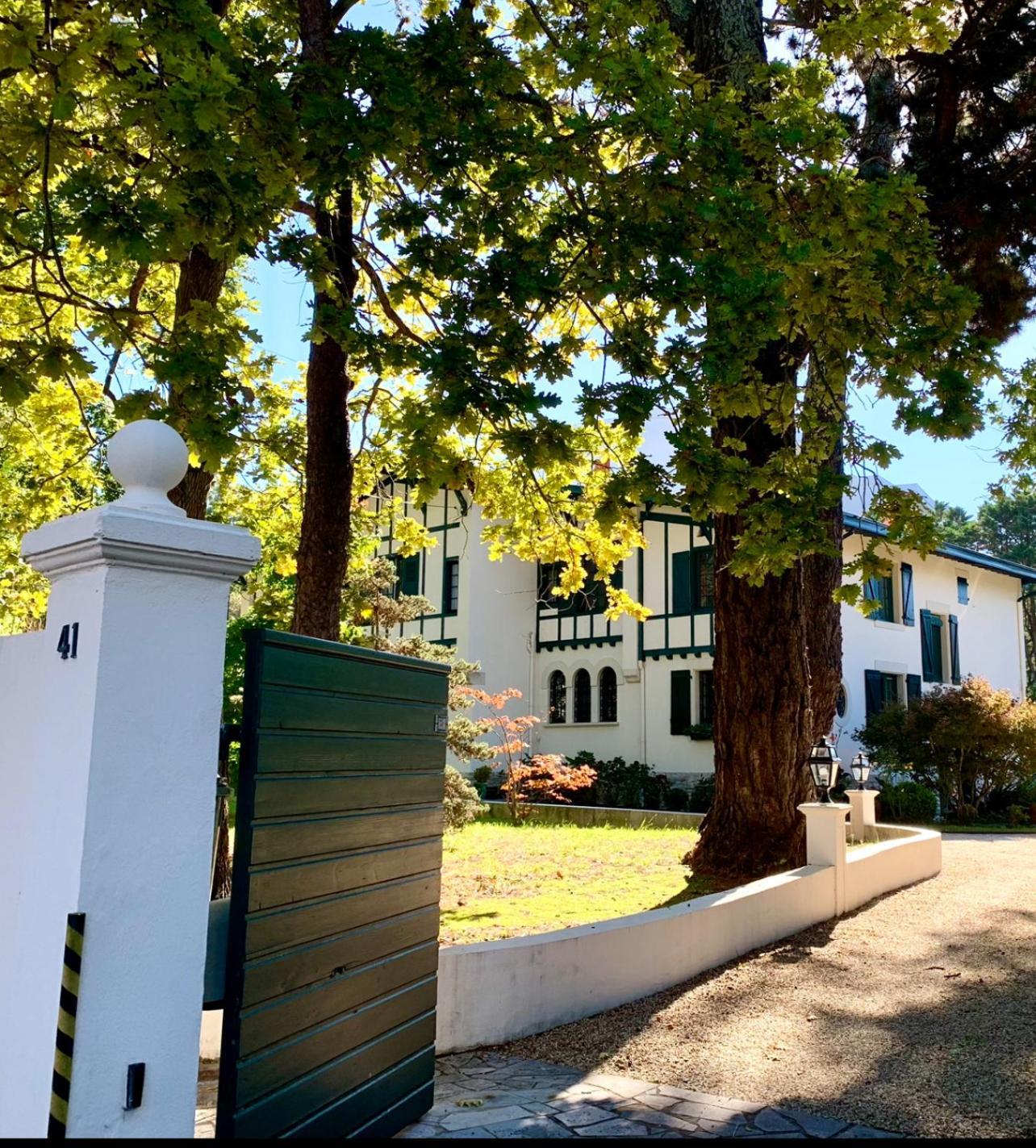 Maison Cuevas Casa de hóspedes 2*