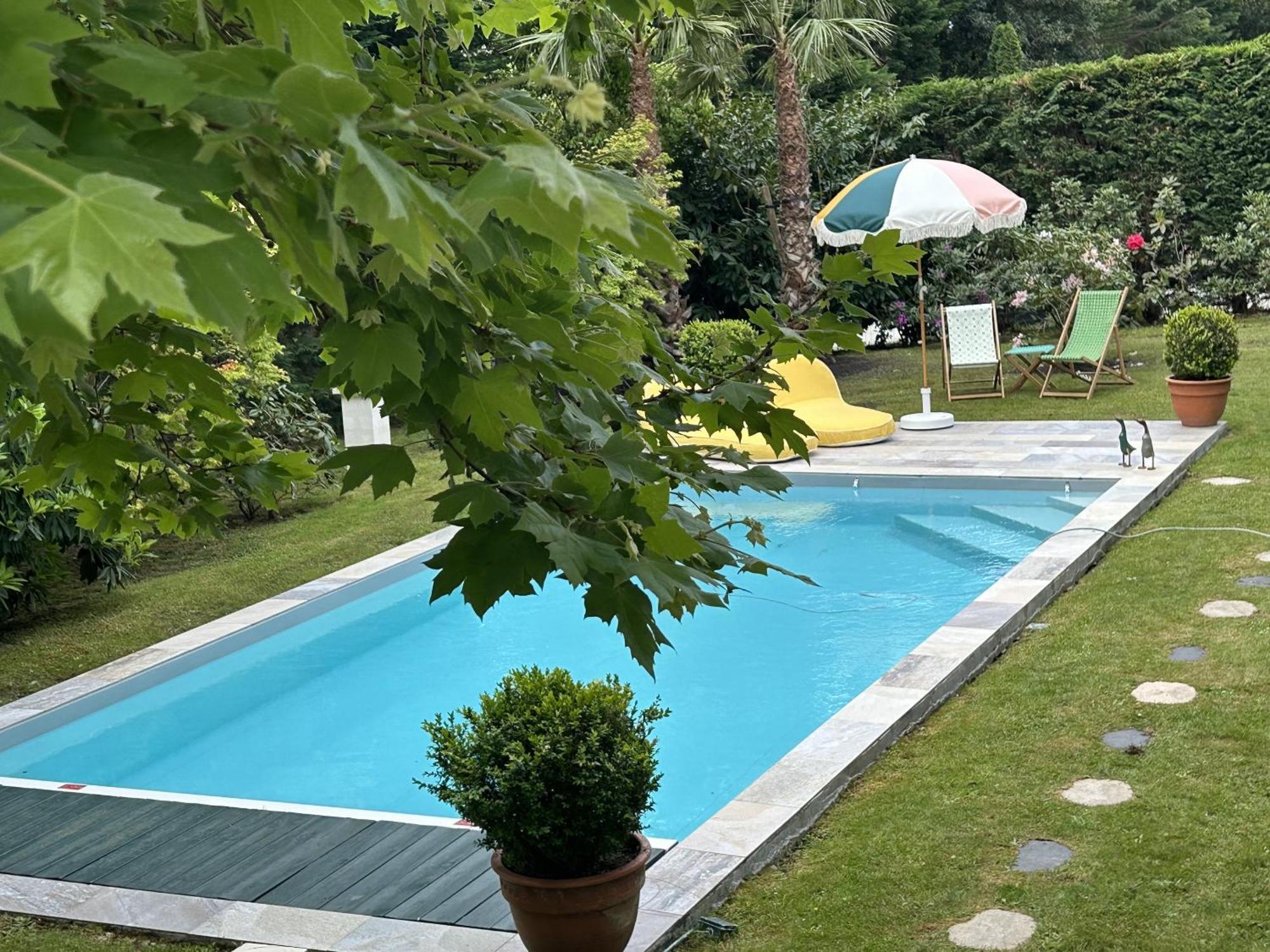 Pensión Maison Cuevas 2*